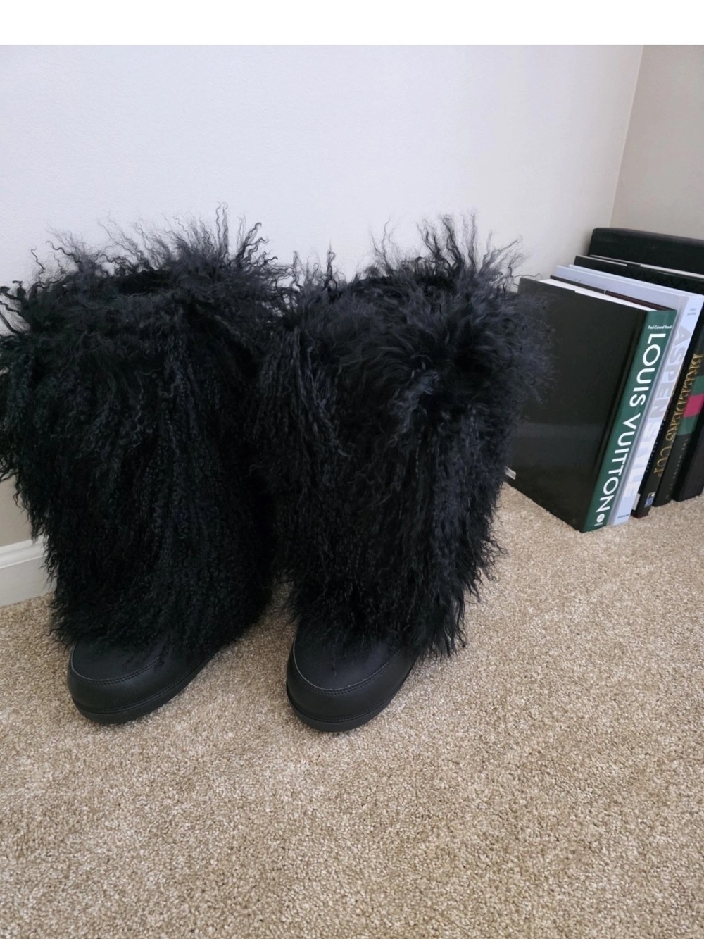Ralph Lauren Collectio Black Yeti  Mongolian Moon Boots 39.5